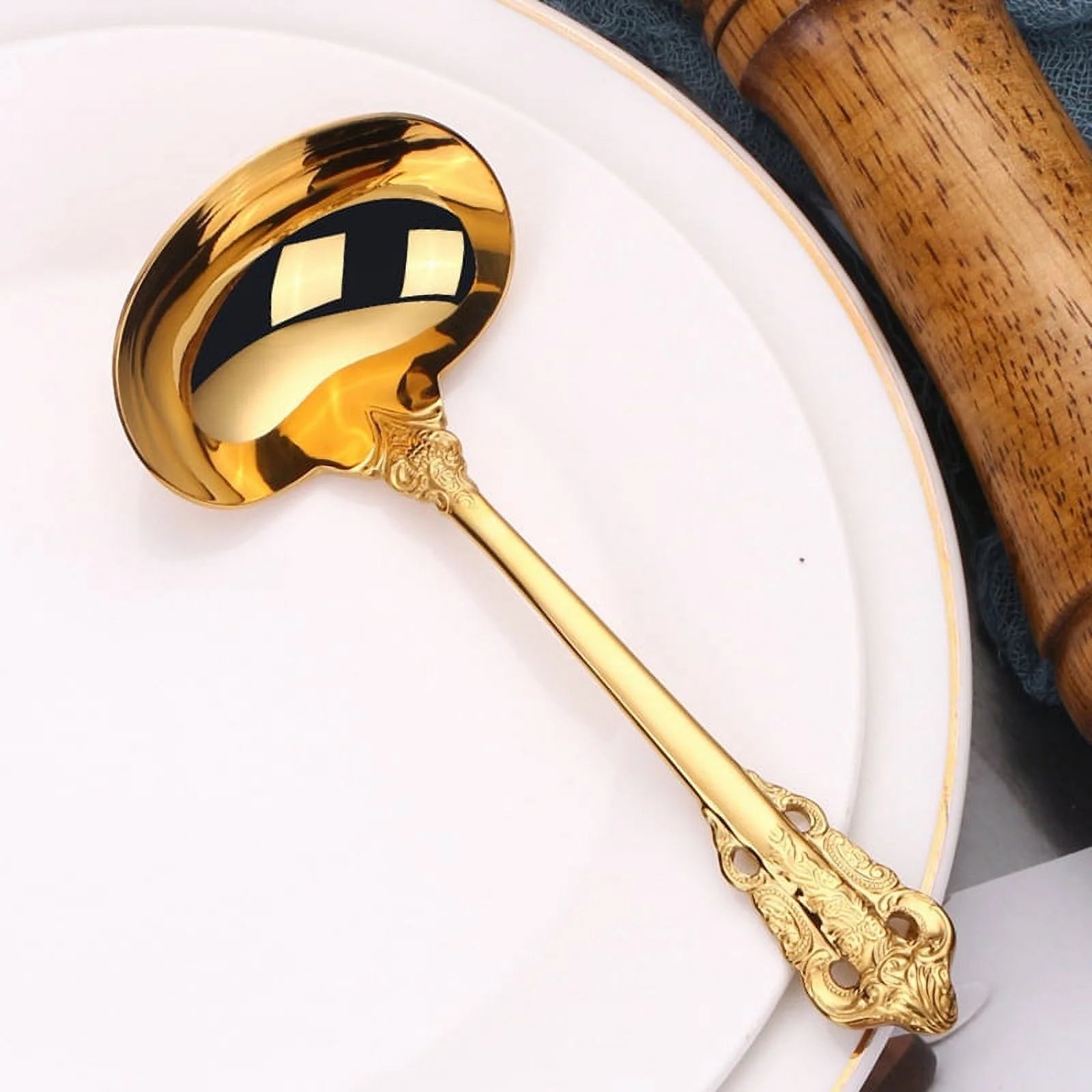 304 Stainless Steel Soup Ladle Cooking Tool Kitchen Gold Plated Spoon – Durable Stainless Steel Construction with a Practical Everyday Design