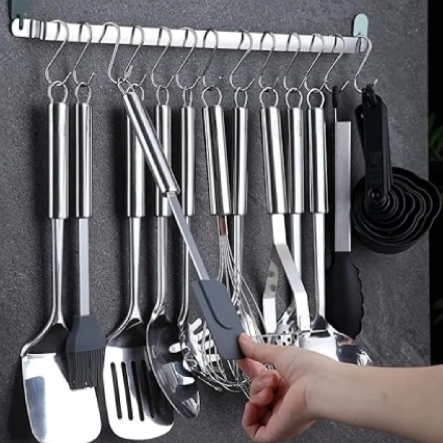 Kitchen Utensils Set 38 Pieces Stainless Steel Cooking Utensils Set Kitchen Gadgets Cookware Kitchen Tool Set with Utensil Holder Rack And Hooks For Hanging Dishwasher Suitable – Space-Saving Hanging Design with a Practical Everyday Design
